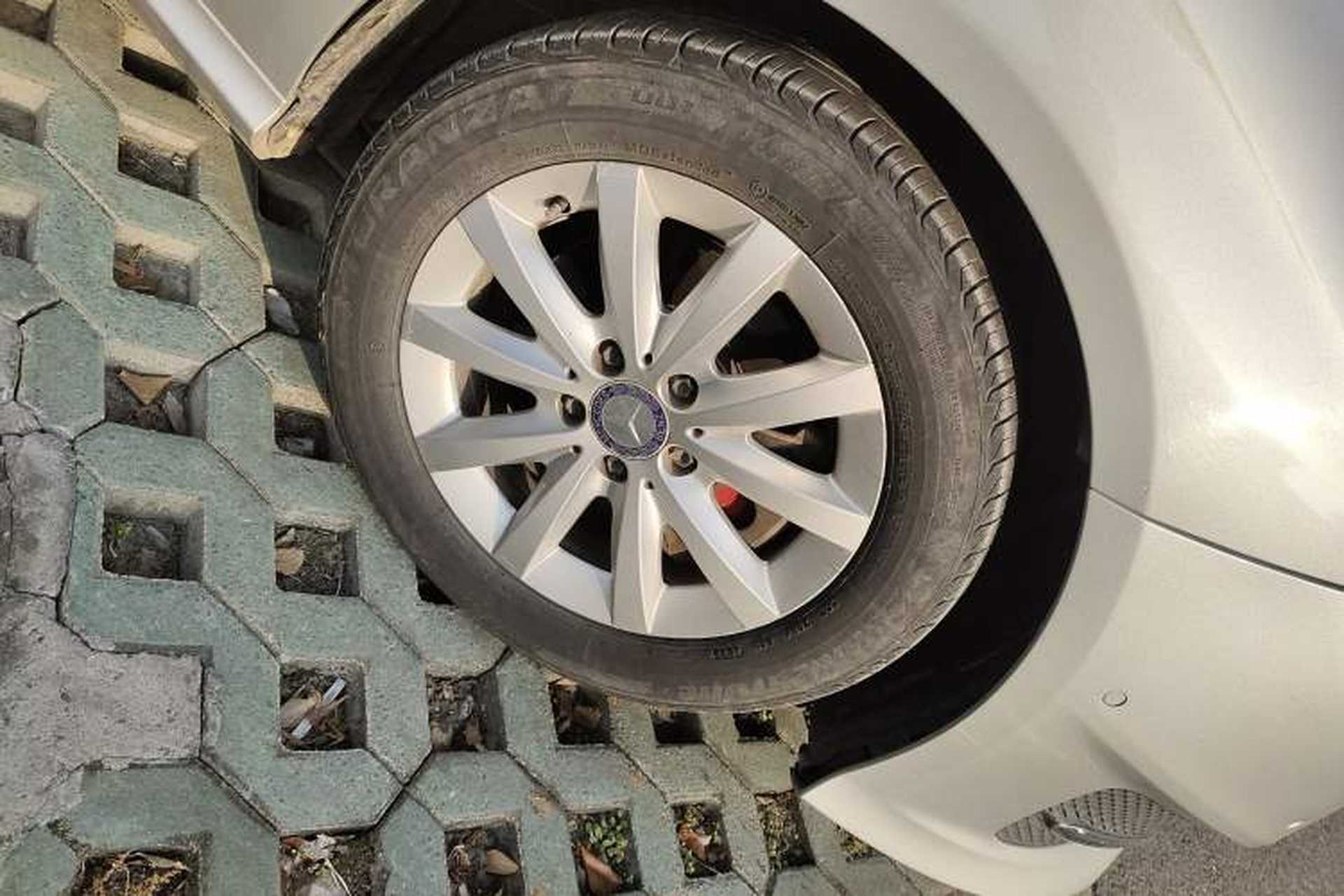 Used Mercedes-Benz B-Class 2016 B 180 Exterior 7