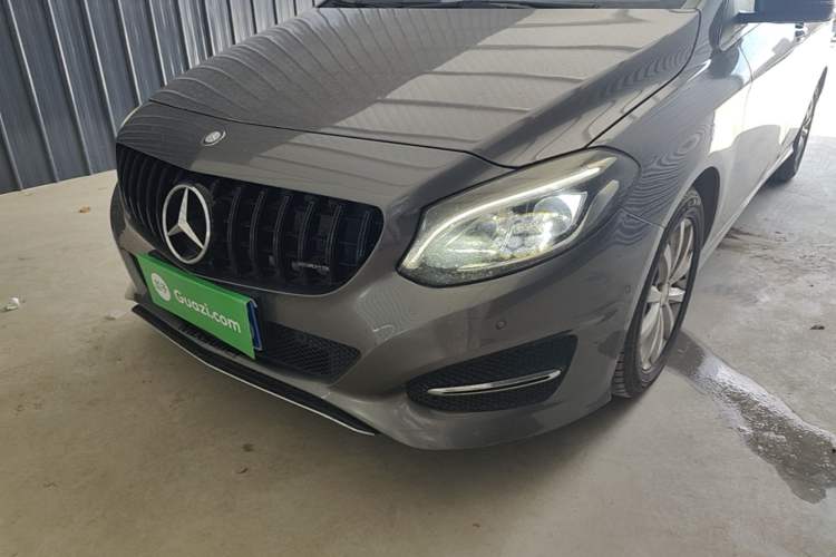 Used Mercedes-Benz B-Class 2016 B 180 Left Front Headlight