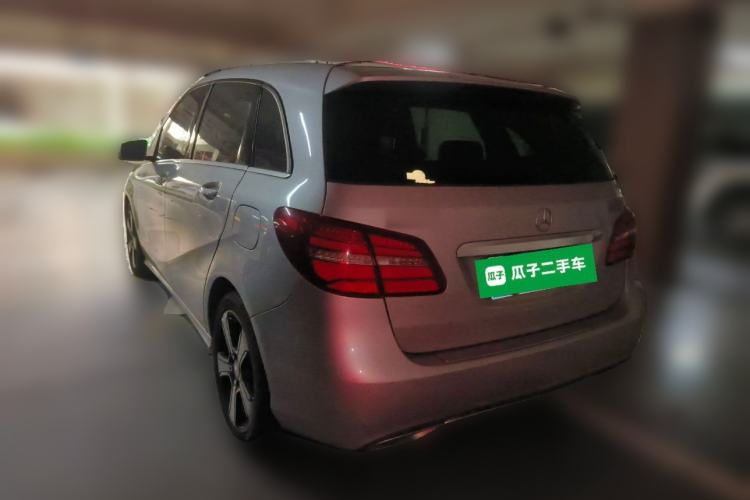 Used Mercedes-Benz B-Class 2016 B 200 Exclusive Edition Rear Left 45 Deg