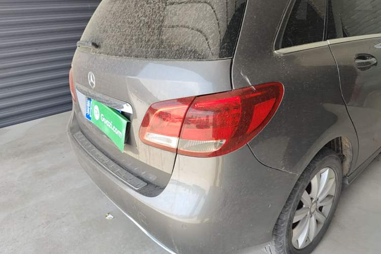 Used Mercedes-Benz B-Class 2016 B 180 Right Rear Taillight