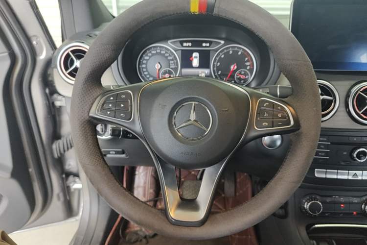 Used Mercedes-Benz B-Class 2016 B 180 Steering Wheel