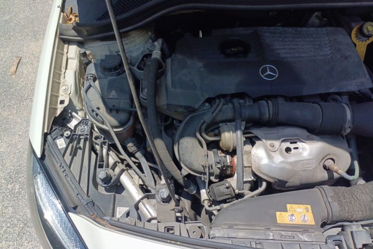 Used Mercedes-Benz B-Class 2016 B 200 Exclusive Edition Engine Bay Right