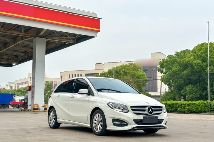 Used Mercedes-Benz B-Class 2016 B 180 Exterior 5