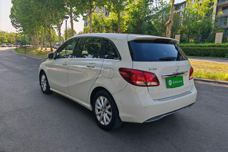 Used Mercedes-Benz B-Class 2016 B 180 Exterior 5
