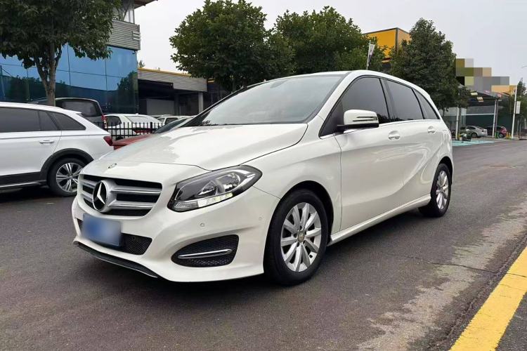 Used Mercedes-Benz B-Class 2016 B 180 Exterior 8