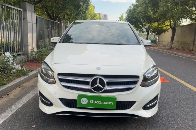 Used Mercedes-Benz B-Class 2016 B 180 Front