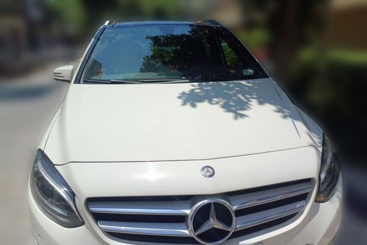 Used Mercedes-Benz B-Class 2016 B 200 Exclusive Edition Front