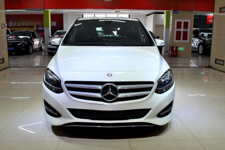 Used Mercedes-Benz B-Class 2016 B 180 Front