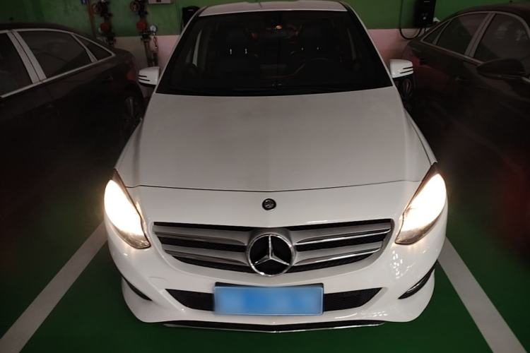 Used Mercedes-Benz B-Class 2016 B 180 Front