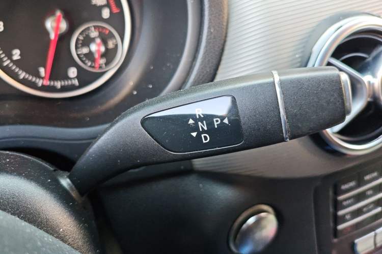 Used Mercedes-Benz B-Class 2016 B 180 Gear Lever