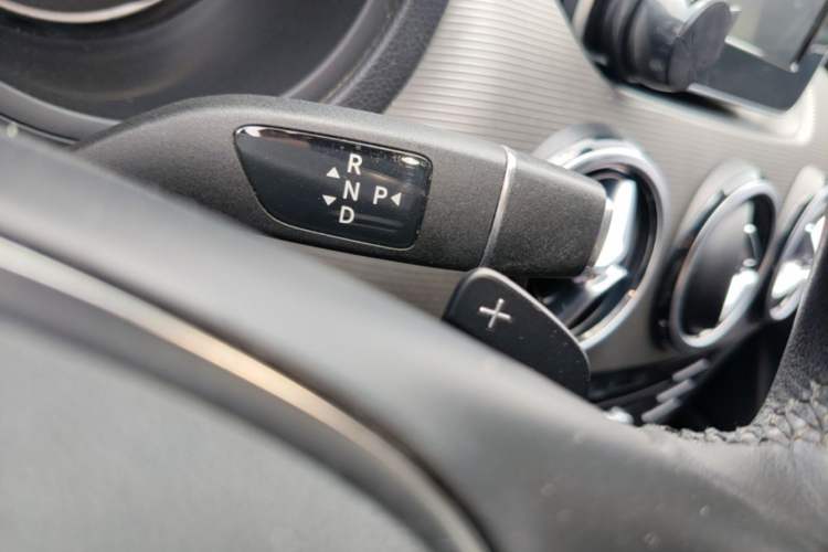 Used Mercedes-Benz B-Class 2016 B 180 Gear Lever