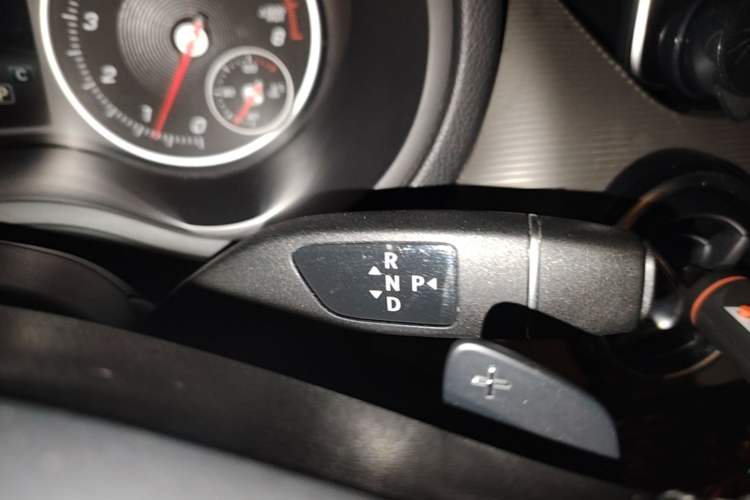 Used Mercedes-Benz B-Class 2016 B 180 Gear Lever