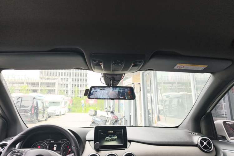 Used Mercedes-Benz B-Class 2016 B 180 Headliner