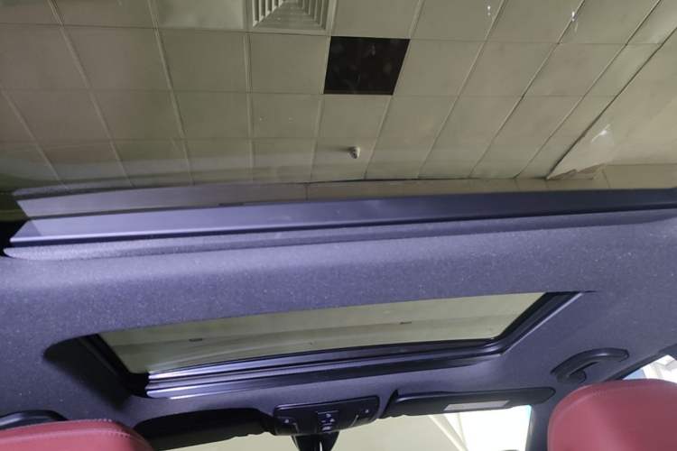 Used Mercedes-Benz B-Class 2016 B 200 Exclusive Edition Headliner