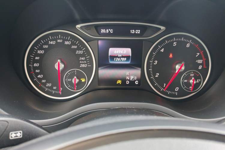 Used Mercedes-Benz B-Class 2016 B 180 Instrument Cluster