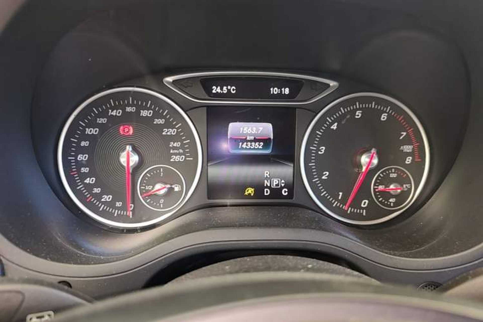 Used Mercedes-Benz B-Class 2016 B 180 Instrument Cluster
