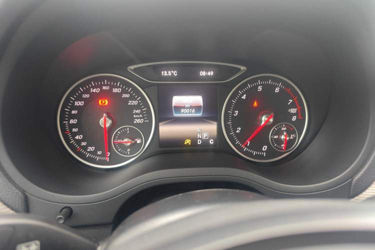 Used Mercedes-Benz B-Class 2016 B 180 Instrument Cluster