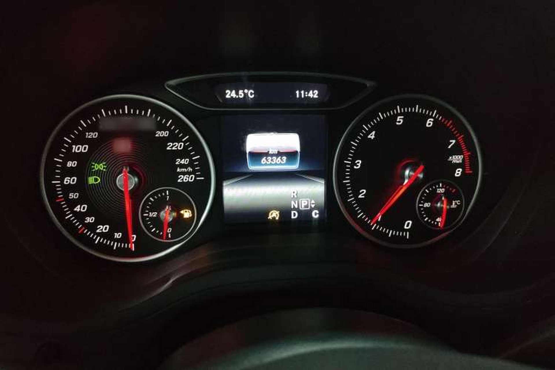 Used Mercedes-Benz B-Class 2016 B 180 Instrument Cluster