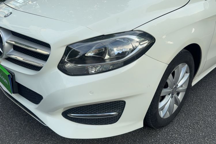 Used Mercedes-Benz B-Class 2016 B 180 Left Front Headlight
