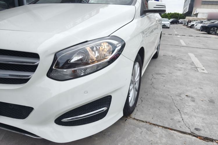 Used Mercedes-Benz B-Class 2016 B 180 Left Front Headlight