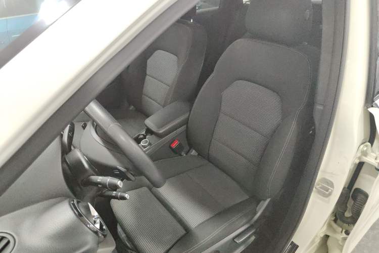 Used Mercedes-Benz B-Class 2016 B 180 Left Front Seat