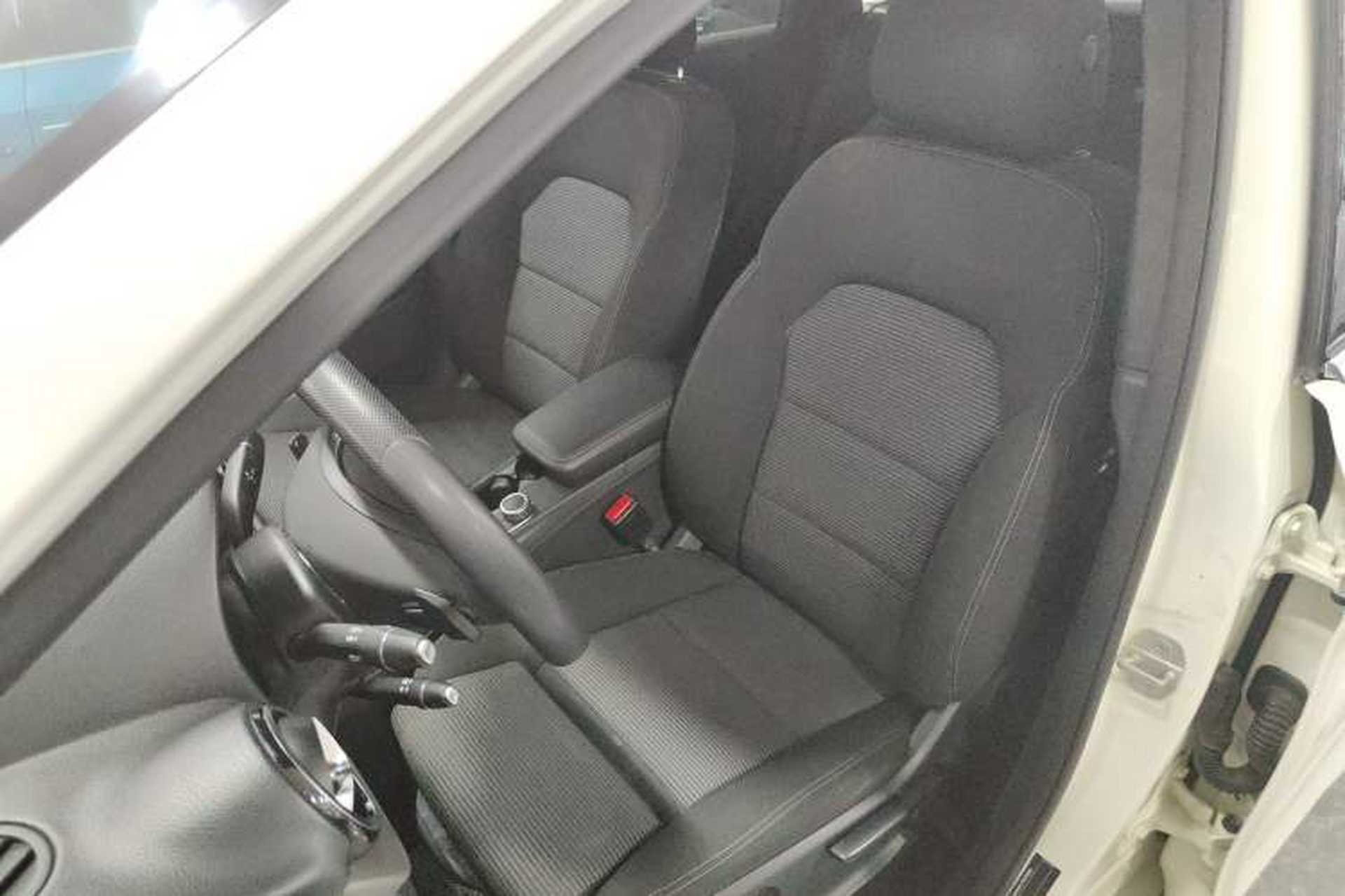 Used Mercedes-Benz B-Class 2016 B 180 Left Front Seat