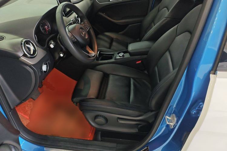 Used Mercedes-Benz B-Class 2016 B 180 Left Front Seat