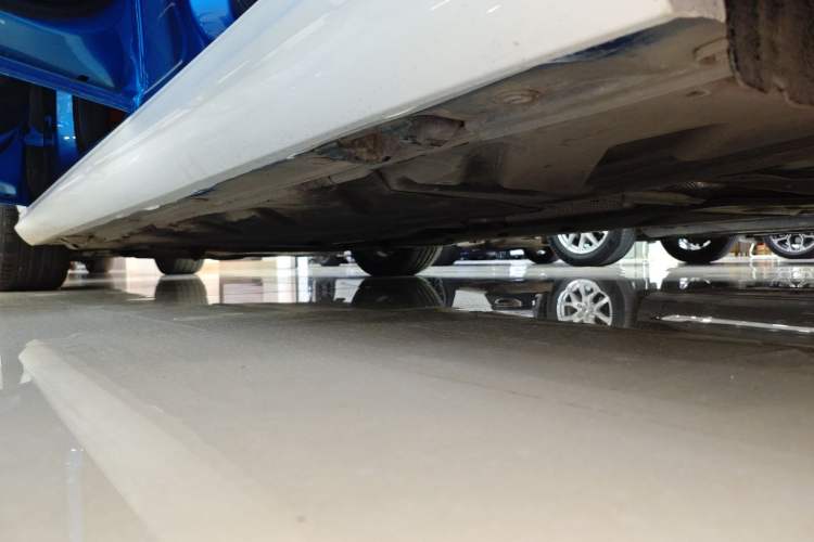 Used Mercedes-Benz B-Class 2016 B 180 Left Side Sill