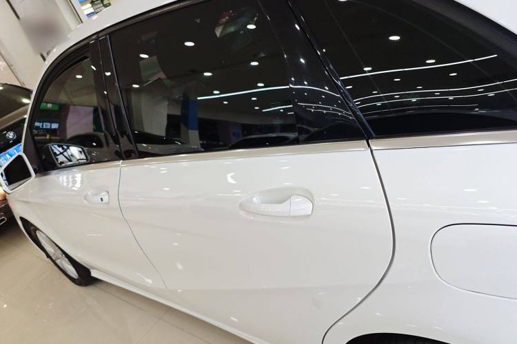 Used Mercedes-Benz B-Class 2016 B 180 Left Side