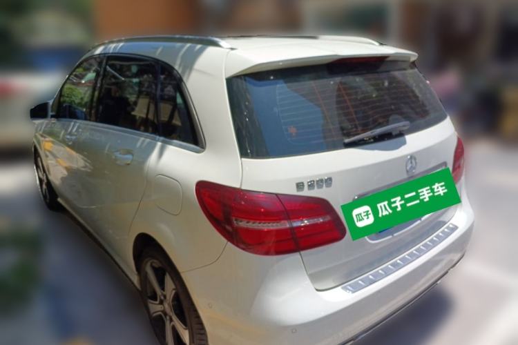 Used Mercedes-Benz B-Class 2016 B 200 Exclusive Edition Rear Left 45 Deg