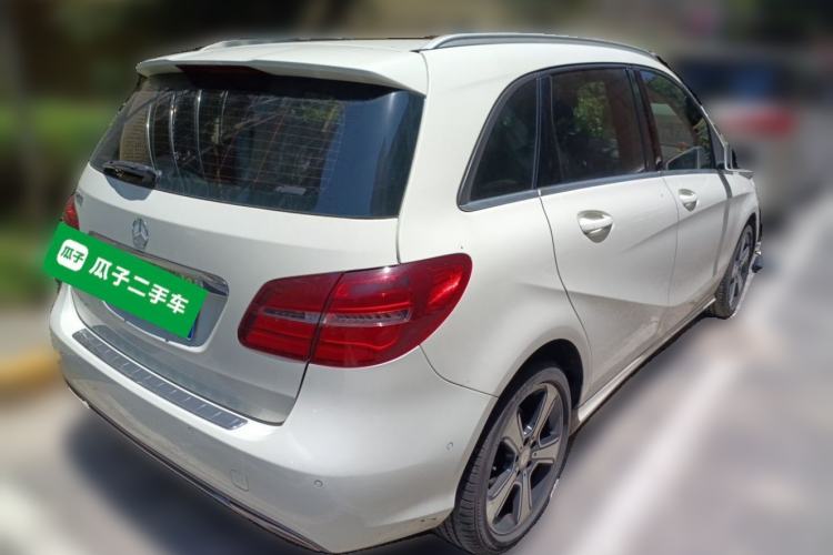 Used Mercedes-Benz B-Class 2016 B 200 Exclusive Edition Rear Right 45 Deg