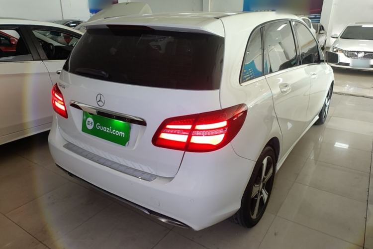 Used Mercedes-Benz B-Class 2016 B 200 Exclusive Edition Rear Right 45 Deg