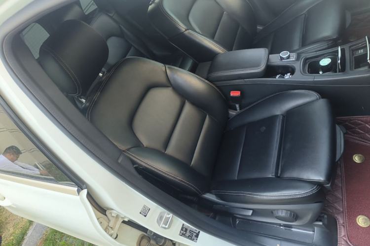 Used Mercedes-Benz B-Class 2016 B 180 Right Front Seat