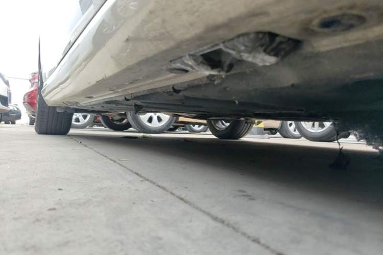 Used Mercedes-Benz B-Class 2016 B 180 Right Side Sill