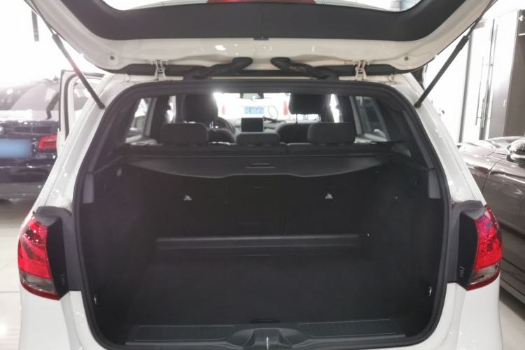 Used Mercedes-Benz B-Class 2016 B 180 Trunk