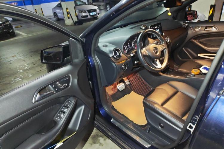 Used Mercedes-Benz B-Class 2017 B 200 Luxury Model Driver Seat