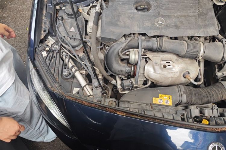 Used Mercedes-Benz B-Class 2017 B 200 Fashion Model Engine Bay Right
