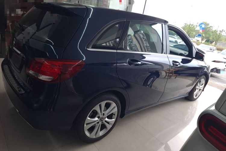 Used Mercedes-Benz B-Class 2017 B 200 Sport Edition Exterior 2