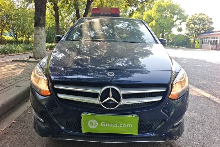 Used Mercedes-Benz B-Class 2017 B 200 Sport Edition Front