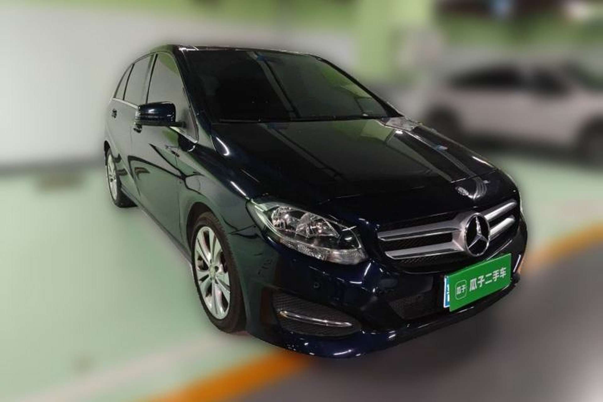 Used Mercedes-Benz B-Class 2017 B 200 Sport Edition Front Right 45 Deg
