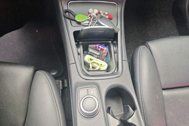 Used Mercedes-Benz B-Class 2017 B 200 Fashion Model Gear Lever