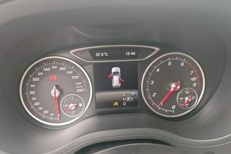 Used Mercedes-Benz B-Class 2017 B 200 Fashion Model Instrument Cluster