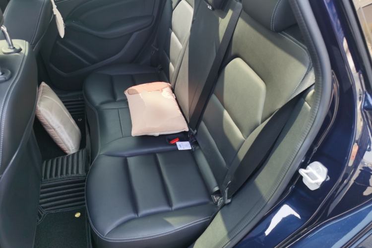 Used Mercedes-Benz B-Class 2017 B 200 Fashion Model Interior 4