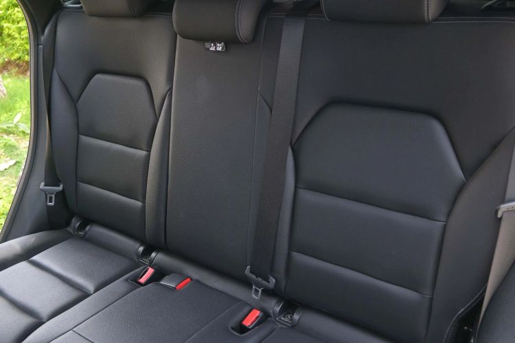 Used Mercedes-Benz B-Class 2017 B 200 Fashion Model Interior 6