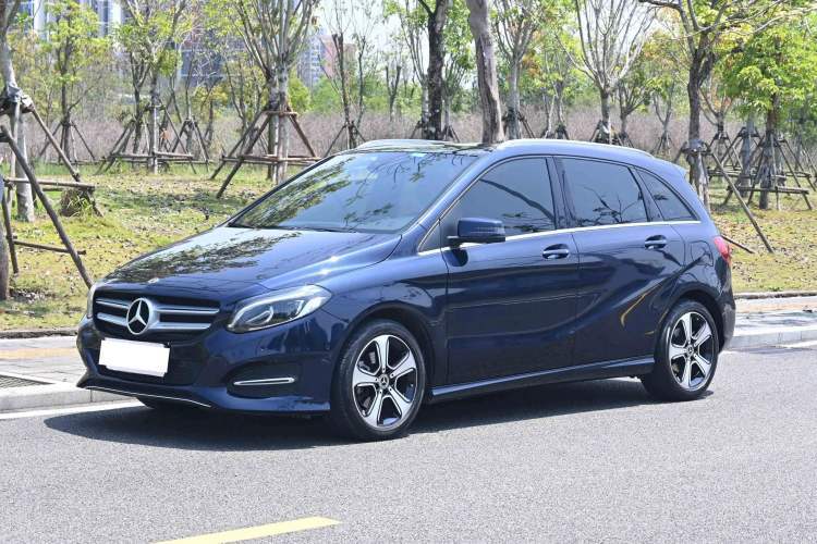 Used Mercedes-Benz B-Class 2017 B 200 Fashion Model Guazi used car, China used car export, Used car for sale, Used cars, Cheapest cars for sale