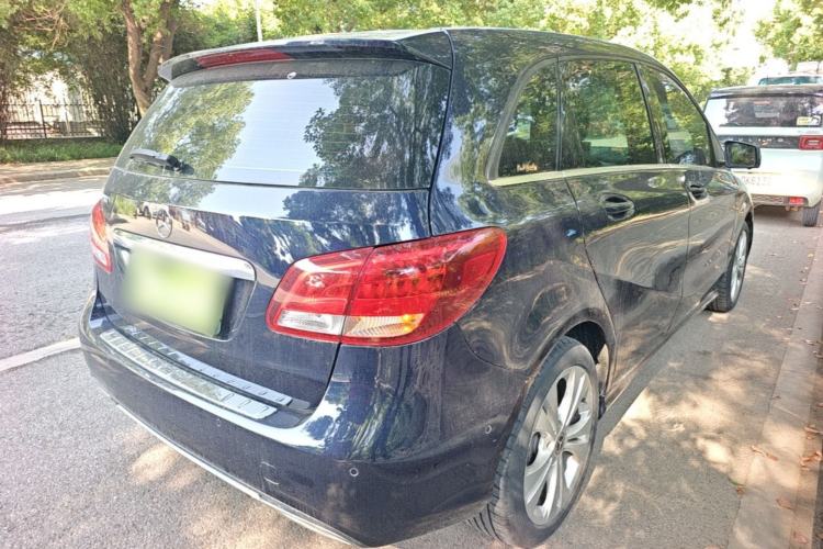 Used Mercedes-Benz B-Class 2017 B 200 Sport Edition Rear Right 45 Deg