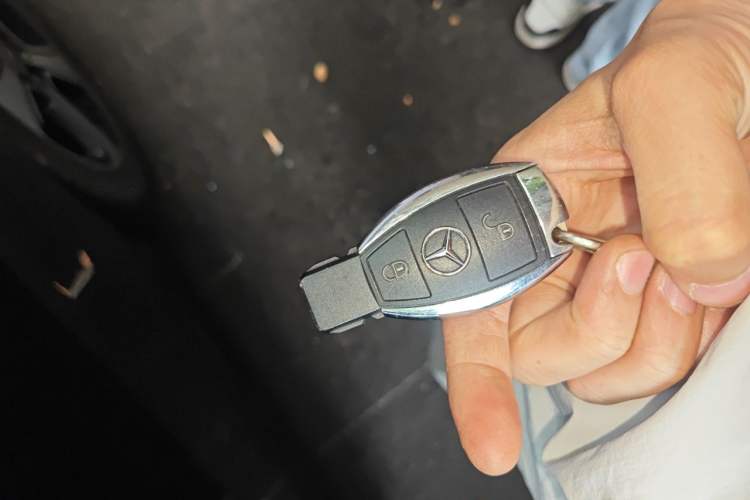 Used Mercedes-Benz B-Class 2017 B 200 Fashion Model Vehicle Key
