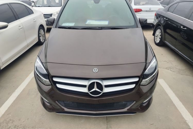 Used Mercedes-Benz B-Class 2017 B 200 Sport Edition Exterior 1