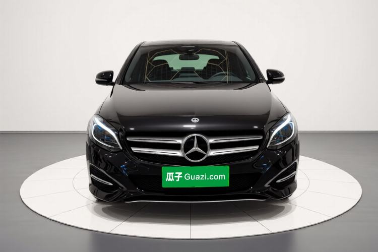 Used Mercedes-Benz B-Class 2017 B 200 Fashion Model Front