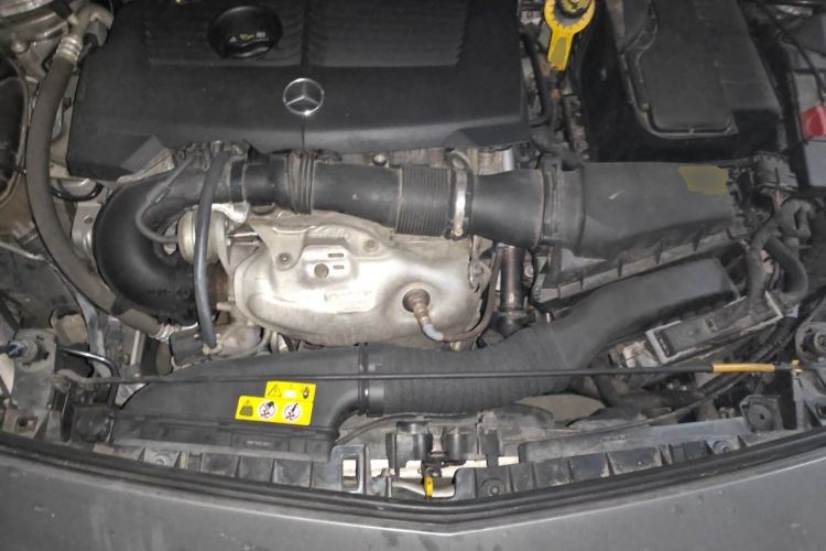 Used Mercedes-Benz B-Class 2017 B 200 Sport Edition Engine Bay